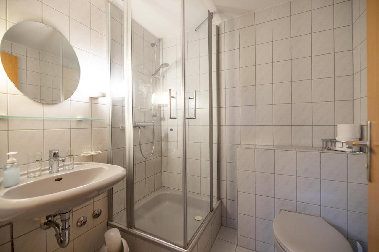 Pension & Cafe Abendroete Курорт Ойбин Екстериор снимка
