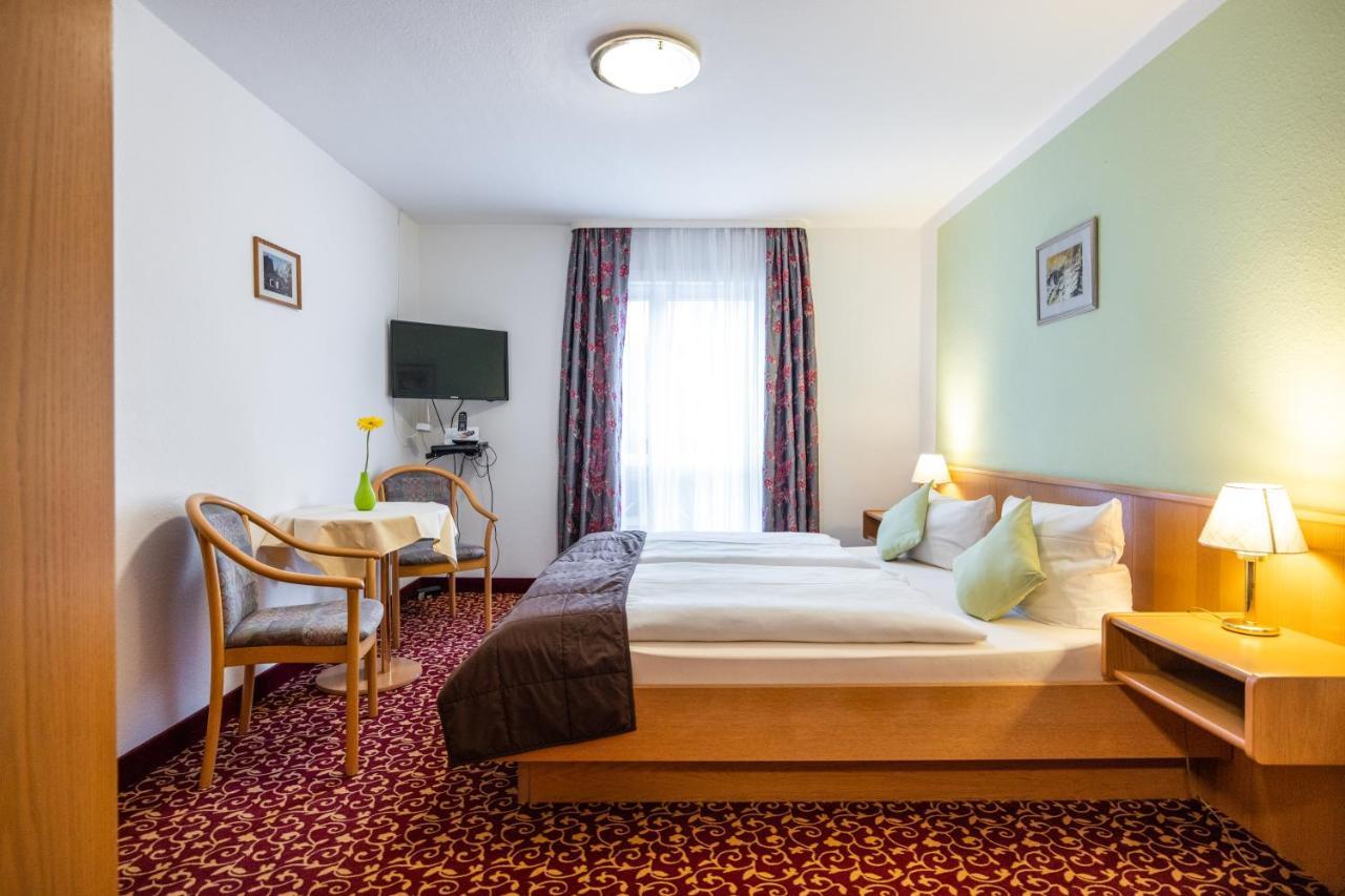Pension & Cafe Abendroete Курорт Ойбин Екстериор снимка