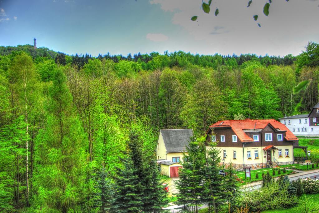 Pension & Cafe Abendroete Курорт Ойбин Екстериор снимка